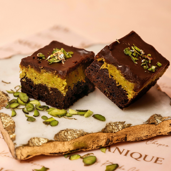 Pistachio Kunafa Brownies